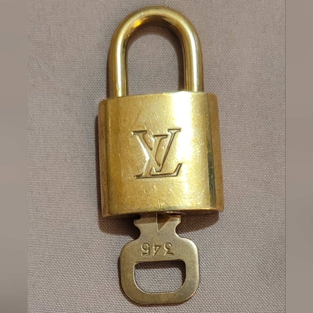 Louis Vuitton lock and key #345.